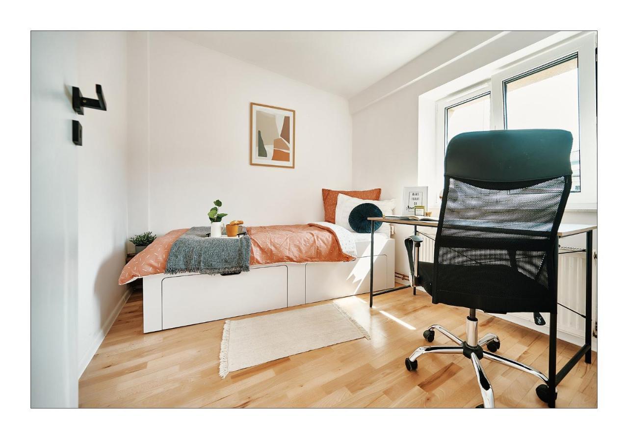 Sunny Apartment At The Heart Of Old Town Kraków Eksteriør billede